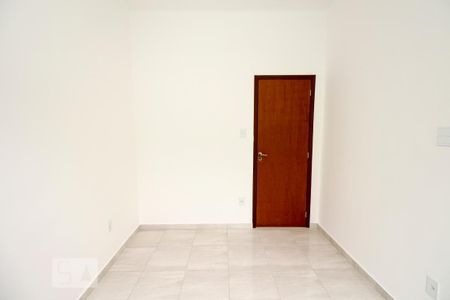 Quarto 2 de casa à venda com 2 quartos, 60m² em Irajá, Rio de Janeiro