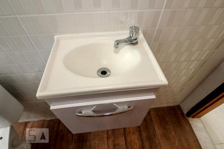 Pia Banheiro de casa à venda com 2 quartos, 60m² em Irajá, Rio de Janeiro