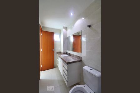 Apartamento à venda com 197m², 3 quartos e 2 vagasBanheiro da Suíte 3