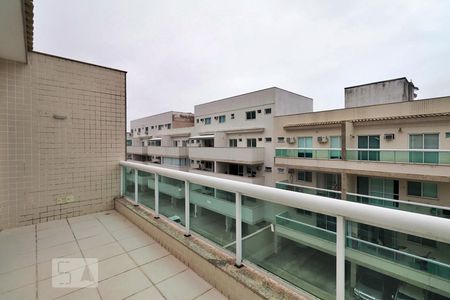 Apartamento à venda com 197m², 3 quartos e 2 vagasVaranda Suíte 2 e 3