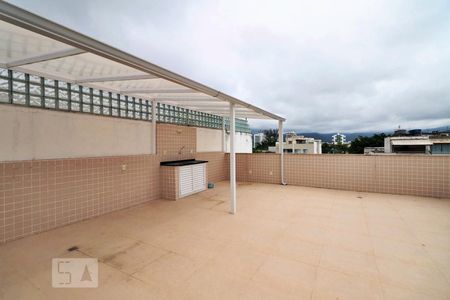 Apartamento à venda com 197m², 3 quartos e 2 vagasCobertura