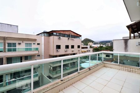 Apartamento à venda com 197m², 3 quartos e 2 vagasVaranda