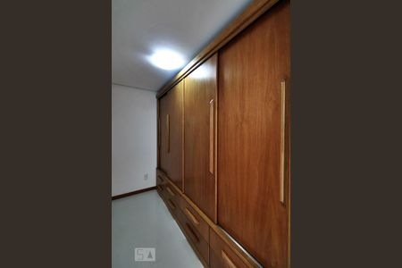 Apartamento à venda com 197m², 3 quartos e 2 vagasSuíte 3