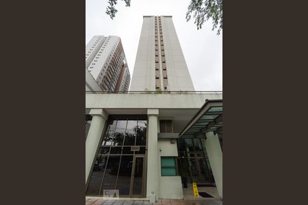 Apartamento à venda com 65m², 2 quartos e 1 vaga Apartamento à venda com 65m², 2 quartos e 1 vagaFachada