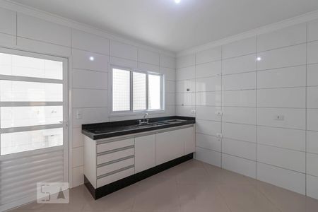 Casa à venda com 98m², 2 quartos e 2 vagasCozinha