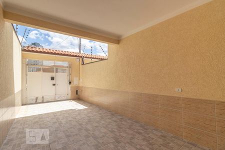 Casa à venda com 98m², 2 quartos e 2 vagasGaragem