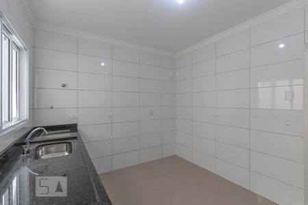 Casa à venda com 98m², 2 quartos e 2 vagasCozinha