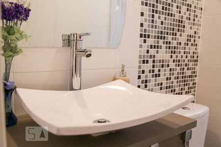 Apartamento à venda com 104m², 3 quartos e 2 vagasBanheiro 1