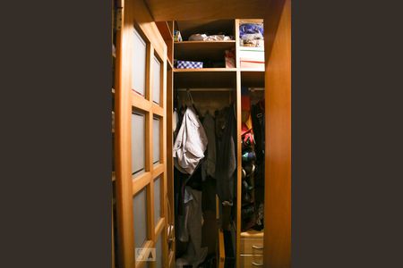 Apartamento à venda com 104m², 3 quartos e 2 vagasCloset da suíte