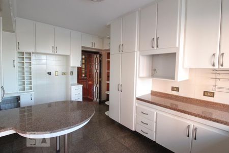 Apartamento para alugar com 181m², 4 quartos e 3 vagasCozinha