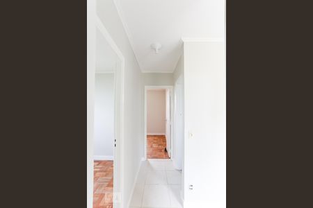 Corredor de apartamento à venda com 3 quartos, 74m² em Parque da Figueira, Campinas