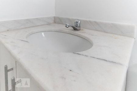 Apartamento para alugar com 64m², 3 quartos e 1 vagaBanheiro Suíte