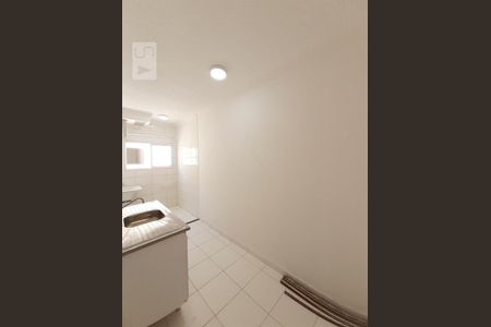 Apartamento à venda com 43m², 2 quartos e sem vaga Apartamento à venda com 43m², 2 quartos e sem vagaCozinha e Área de Serviço