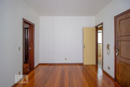 Sala de Apartamento com 3 quartos, 100m² Barroca