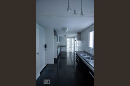 Cozinha  de apartamento à venda com 4 quartos, 195m² em Santana, São Paulo