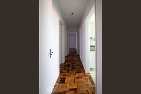 Corredor de apartamento para alugar com 3 quartos, 125m² em Mercês, Curitiba