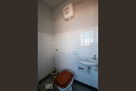 Apartamento para alugar com 125m², 3 quartos e 1 vagaÁrea de Serviço