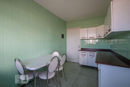 Apartamento para alugar com 125m², 3 quartos e 1 vagaCozinha