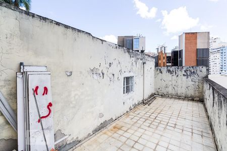 Apartamento à venda com 105m², 3 quartos e sem vagaVaranda