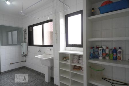 Apartamento à venda com 156m², 4 quartos e 2 vagasÁrea de Serviço