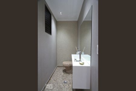 Lavabo de apartamento à venda com 4 quartos, 156m² em Santana, São Paulo