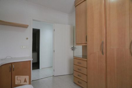 Apartamento à venda com 156m², 4 quartos e 2 vagasQuarto 2