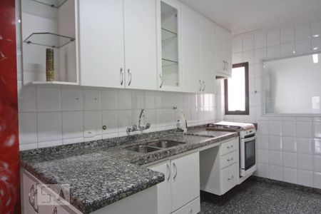 Apartamento à venda com 156m², 4 quartos e 2 vagasCozinha