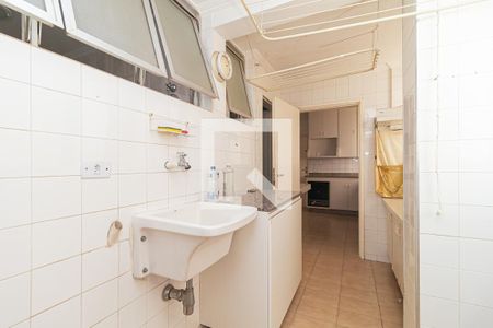 Apartamento para alugar com 128m², 3 quartos e 1 vagaÁrea de Serviço