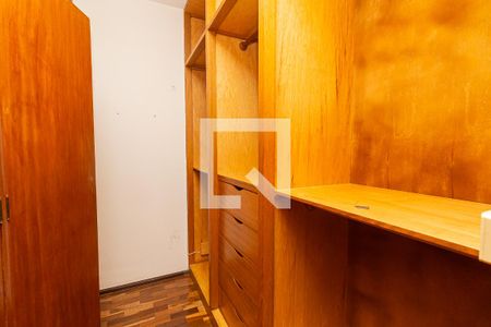 Apartamento para alugar com 128m², 3 quartos e 1 vagaCloset da suíte 1