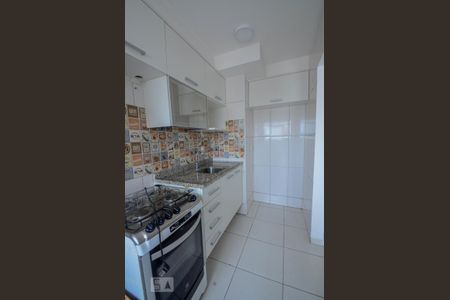 Apartamento para alugar com 70m², 2 quartos e 1 vagaCozinha