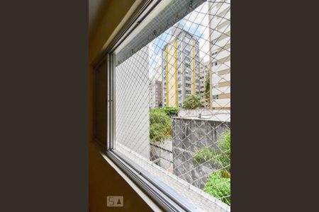 Apartamento à venda com 150m², 3 quartos e 1 vagaSuíte - Vista