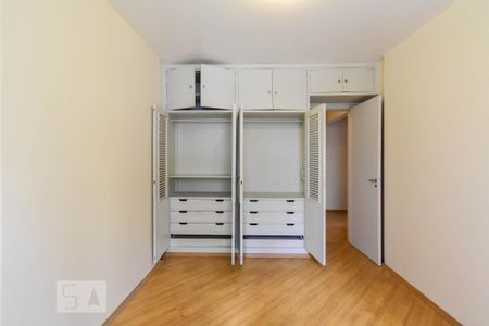 Apartamento à venda com 150m², 3 quartos e 1 vagaQuarto 2