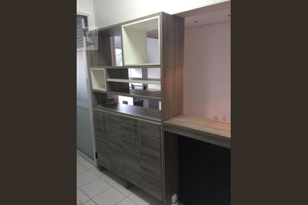 Apartamento para alugar com 61m², 2 quartos e 2 vagasCozinha