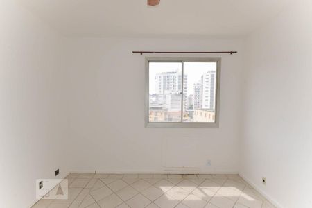 Quarto 1 de apartamento para alugar com 1 quarto, 50m² em Rio Comprido, Rio de Janeiro