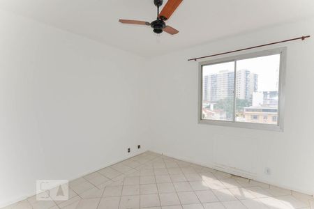 Quarto 1 de apartamento para alugar com 1 quarto, 50m² em Rio Comprido, Rio de Janeiro