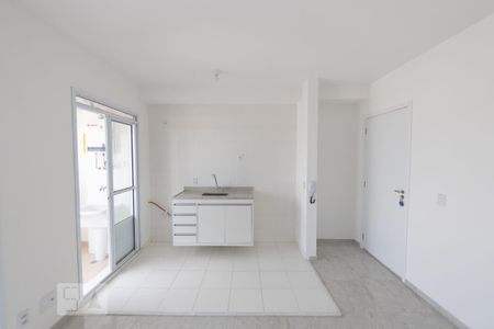 Apartamento para alugar com 38m², 1 quarto e 1 vagaSala e Cozinha