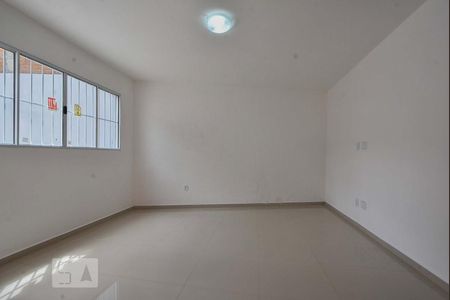 Sala de casa à venda com 2 quartos, 125m² em Socorro, São Paulo