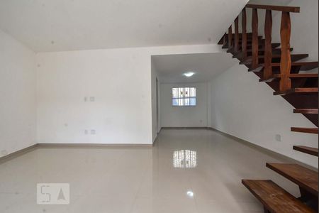 Sala de casa à venda com 2 quartos, 125m² em Socorro, São Paulo