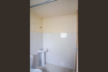 Banheiro da Suíte de casa para alugar com 1 quarto, 39m² em Olímpico, São Caetano do Sul