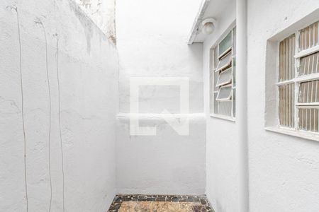 Casa à venda com 84m², 2 quartos e 1 vagaQuintal