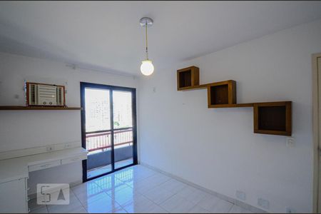 Apartamento para alugar com 120m², 2 quartos e 2 vagasQuarto 2