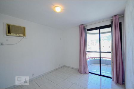 Suíte de apartamento para alugar com 2 quartos, 120m² em Vila Isabel, Rio de Janeiro