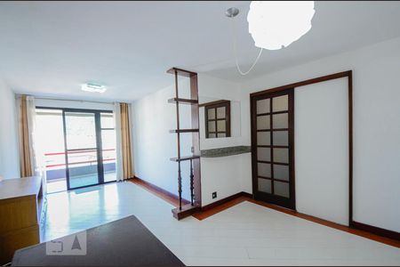Sala de apartamento para alugar com 2 quartos, 120m² em Vila Isabel, Rio de Janeiro
