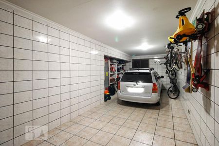 Garagem de casa à venda com 3 quartos, 265m² em Vila Regente Feijó, São Paulo
