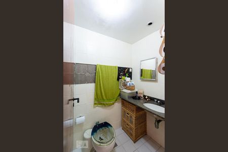 Banheiro Social de apartamento para alugar com 3 quartos, 80m² em Icaraí, Niterói