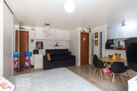 Sala e quarto de apartamento para alugar com 1 quarto, 35m² em Jabaquara, São Paulo