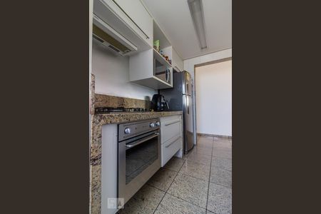 Apartamento à venda com 83m², 2 quartos e 2 vagasCozinha
