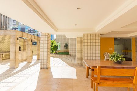 Apartamento à venda com 83m², 2 quartos e 2 vagasÁrea Gourmet