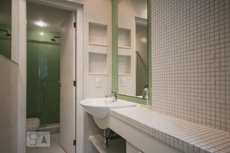 Apartamento à venda com 78m², 2 quartos e 1 vaga Apartamento à venda com 78m², 2 quartos e 1 vagaBanheiro da Suíte