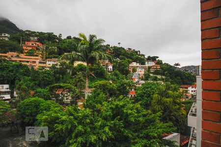 Apartamento à venda com 78m², 2 quartos e 1 vaga Apartamento à venda com 78m², 2 quartos e 1 vagaVista